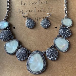 Chloe + Isabel Necklace with matching Earrings